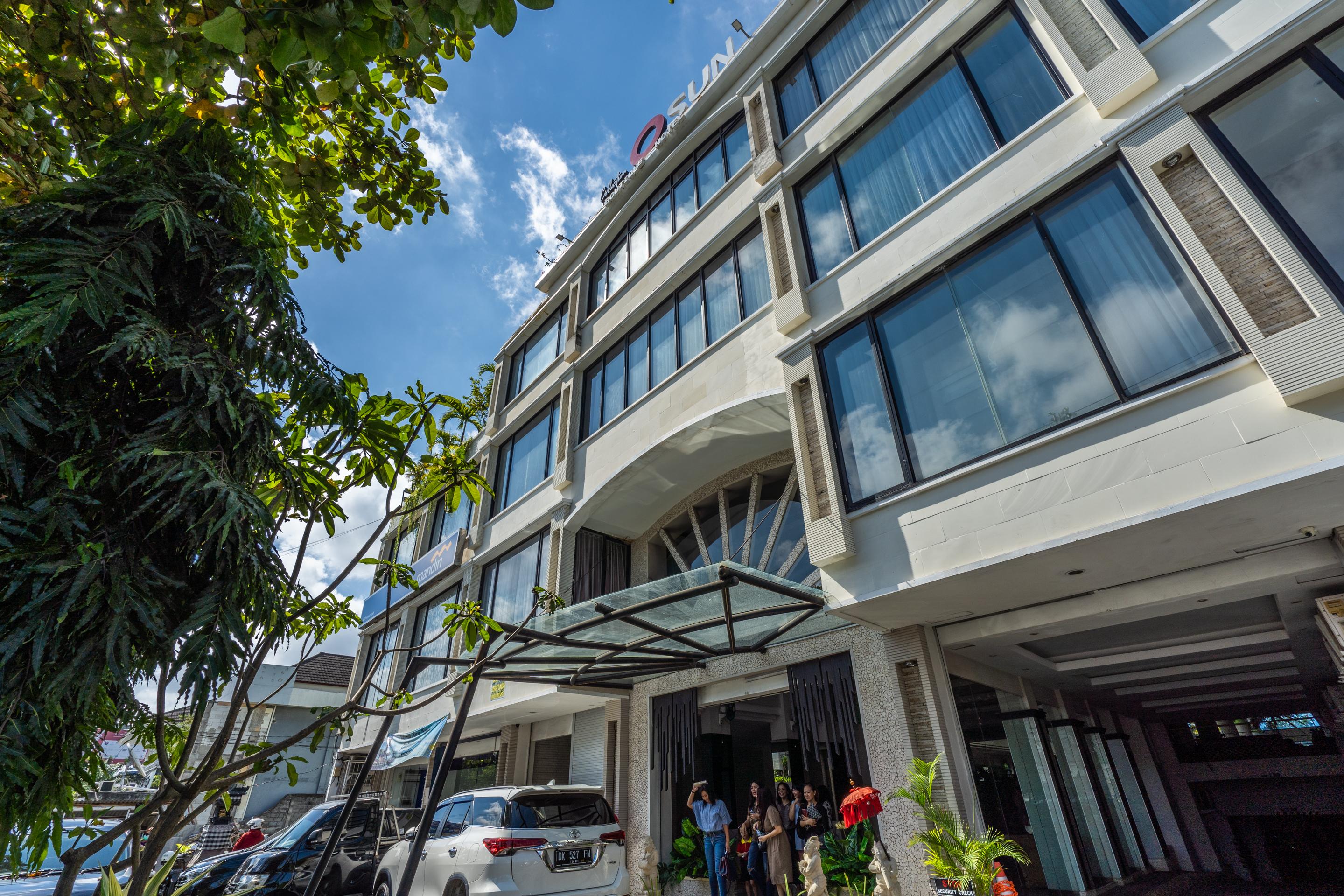 Sun Boutique Hotel Kuta  Exterior photo