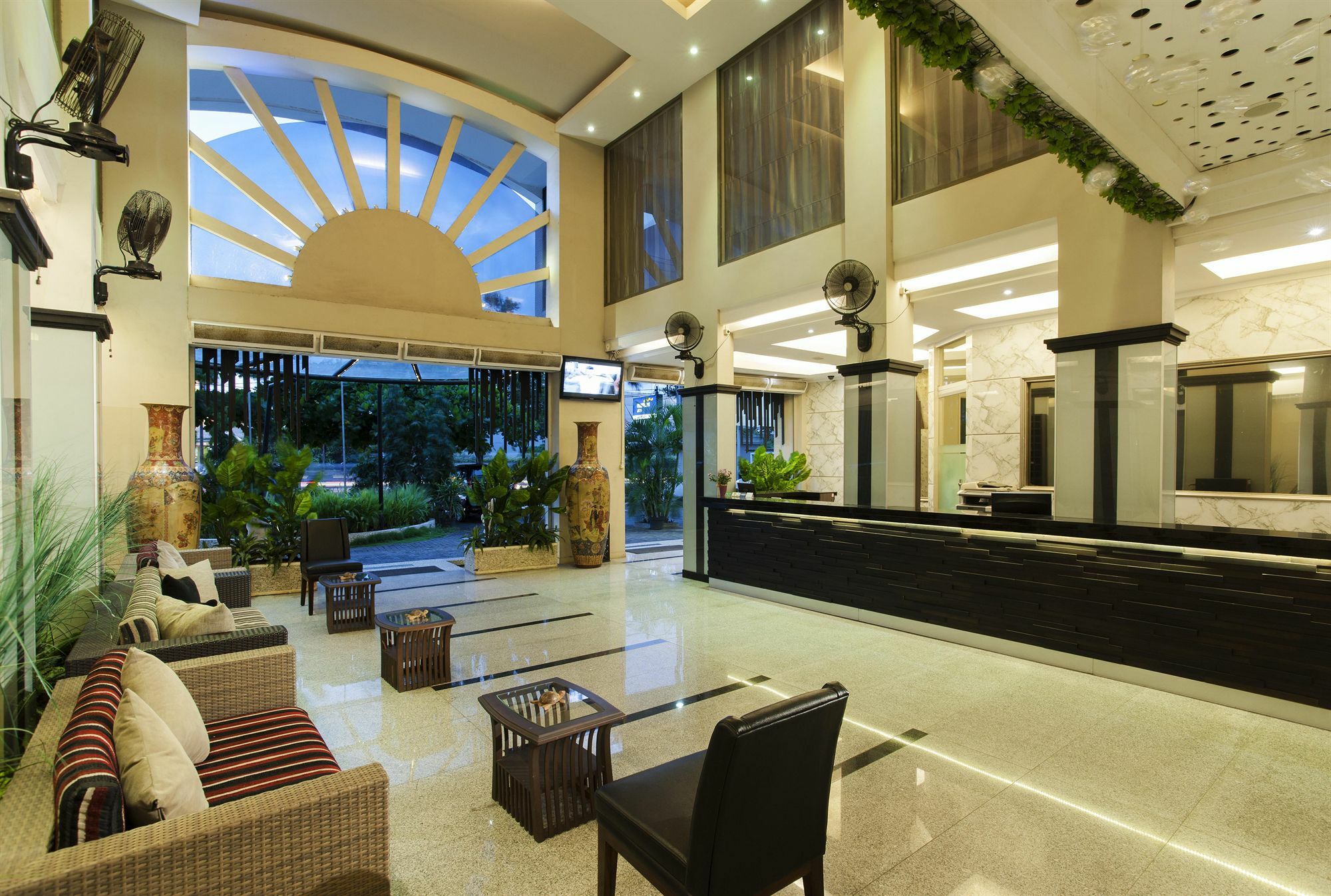 Sun Boutique Hotel Kuta  Exterior photo